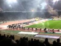 Stadion płonie na derbach Aten 