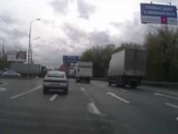 Ciężarówka traci koła straszne konsekwencje