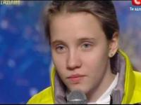 Dziewczyna wykonująca beatbox w ukraińskim mam talent
