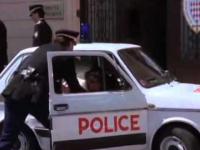 Policyjny Fiat 126 w zagranicznym filmie