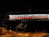 Obesram oświetla Stadion Narodowy
