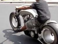 Motocykl z kołami bez osi