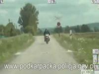 Ucieczka motocyklisty przed policją