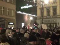 Polska przeciw ACTA