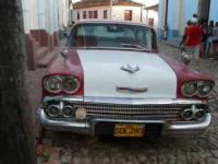 Co podnieca i fascynuje facetów? Motoryzacja na Kubie - skansen z lat 50-tych.