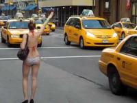 Jak zatrzymują taxi w USA