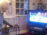 Dziadek walczy na Wii