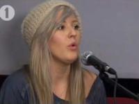 Ellie Goulding - Starry Eyed ( BBC Live Lounge 2010 ) 