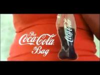 Tymczasem w Salwadorze wprowadzono nowe opakowanie Coca-Coli 