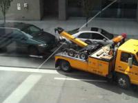 Jak nie parkować samochodu (starcie z tramwajem)