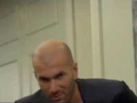 Jak się okazuje Zinedine Zidane miał styczność nie tylko z piłką nożna ale również z bilardem.