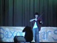 Alex Mitchell i jego elektryczne skrzypce