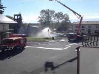 Gaszenie Peta czyli chrzest nowego strażaka w Państwowej Straży Pożarnej
