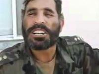 Afgański żołnierz uczy się angielskiego