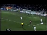 Ronaldinho gola - Auxerre 0 x 2 Milan 