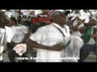 Śmieszne tańce kibiców Nigeri 