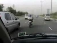 Kozak na motocyklu