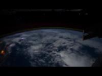 Nasza planeta widziana noca z ISS