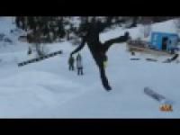Amatorski skok na desce snowboardowej