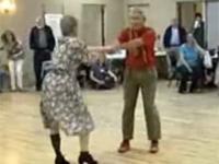 Taniec dziadka z babcią