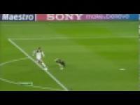Gol Fernando Torresa w meczu Fc Barcelona Chelsea Londyn