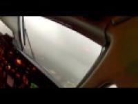 Lądowanie samolotem w burzliwą pogodę
