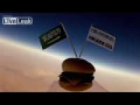 Hamburger w kosmosie