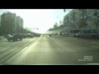 Norlamny dzień na drodze w Rosji