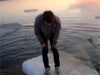 Głupiec na bryle lodu