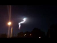Niesamowite zjawisko atmosferzczne i UFO
