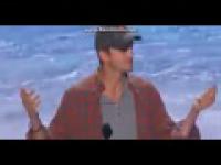 Ashton Kutcher wyznaje swoje prawdziwe imię na Teen Choice Award!