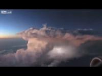 Burza widziana z samolotu 