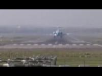 Niewiarygodne! UFO nad lotniskiem,amatorskie video  &#65532;&#65532;