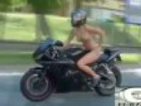 Sexy motorrad fahre SARA :)