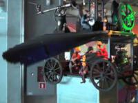 Centrum Nauki Kopernik - latająca machina wg Leonarda da Vinci