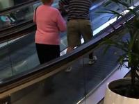 Old People Go Wrong Way on Moving Walkway - Видео Dailymotion