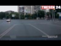 Attention Shocking car crash Street Video