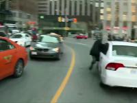 Atak na kierowcę Ubera w Toronto