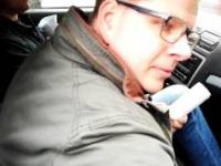 Dziennikarz TVN Filip Chajzer obrzucił resztkami jedzenia auto TV Republika!