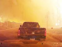 Welcome To Hell - Driver Escapes Fort McMurray Fire