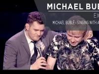 Michael Bublé - Singing with a Fan Live [Extra]
