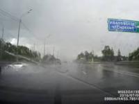1500-stopniowy piruet Lamborghini Murcielago na autostradzie w Rosji