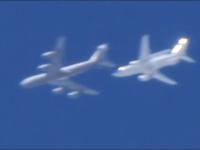 Tankowanie Boeinga E-7A w powietrzu w okolicach Częstochowy nagrane z ziemi