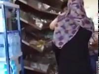 Muzułmanka złapana za rękę na kradzieży w jednym z marketów we Francji