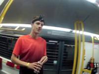 Młody Polak ścigał sie z metrem w Warszawie