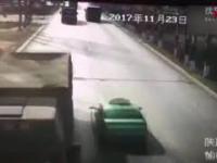 Zderzenie czołowe z ciężarówką 23.11.2017