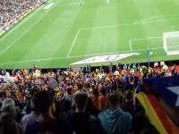 CAMP NOU Atmosfera na trybunach