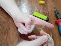 Jak zrobić mini kuszę z zapalniczki