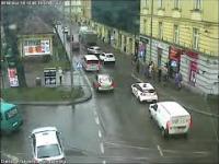 Przykład działania „jazdy na suwak” w Krakowie