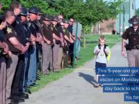 Pierwszy dzień w szkole po śmierci taty - policjanta 